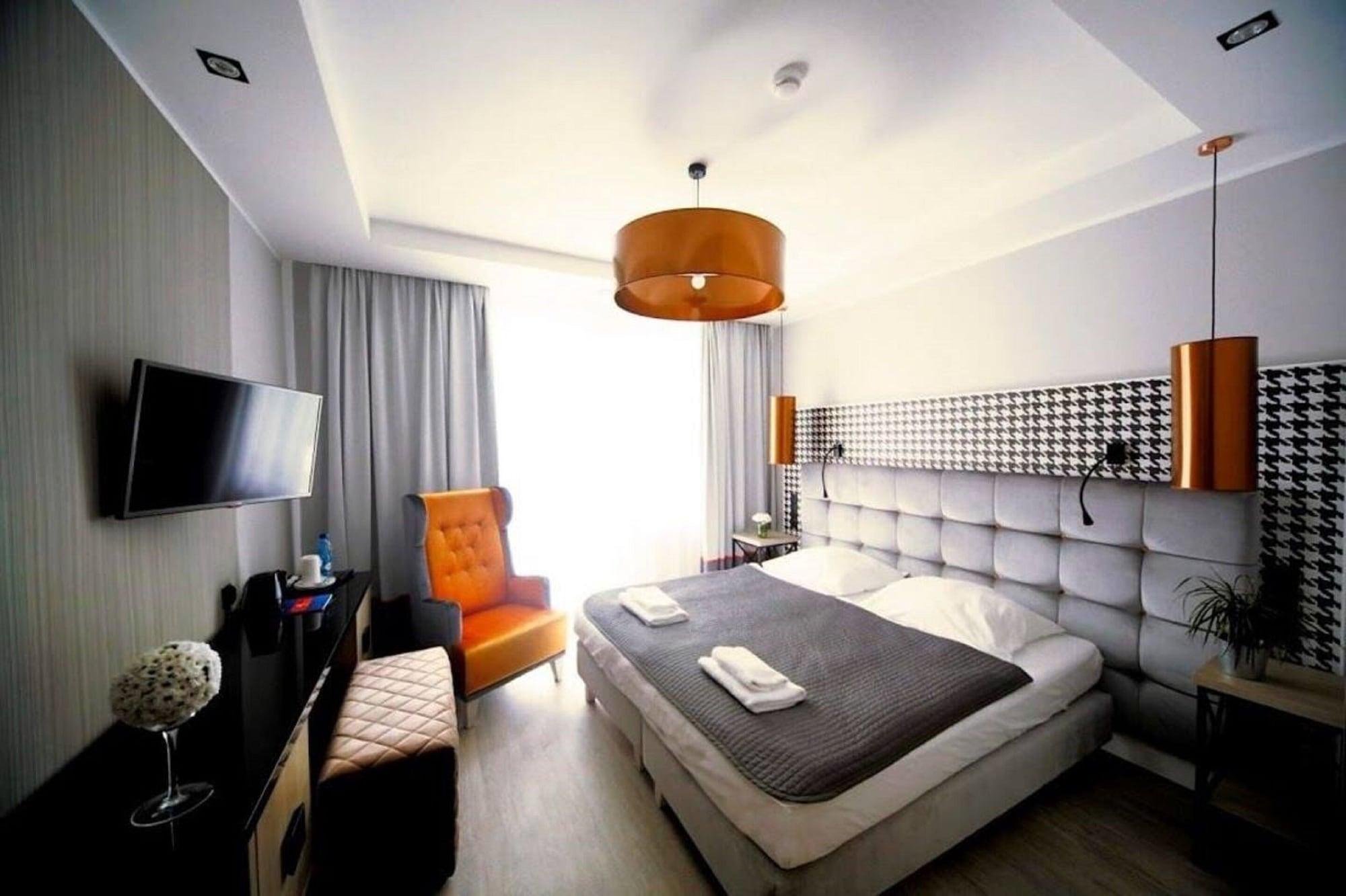 Hotel Bursztyn Sopot Kültér fotó